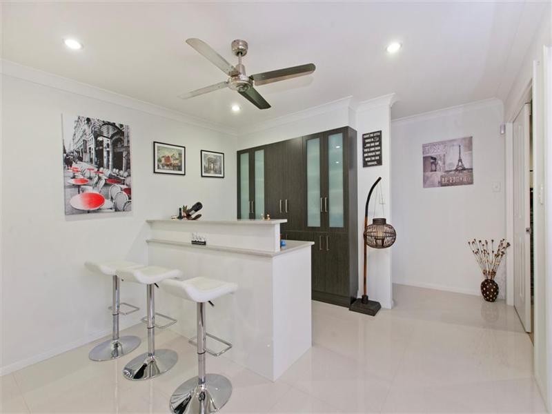 24 Ashley Court, Wellington Point QLD 4160