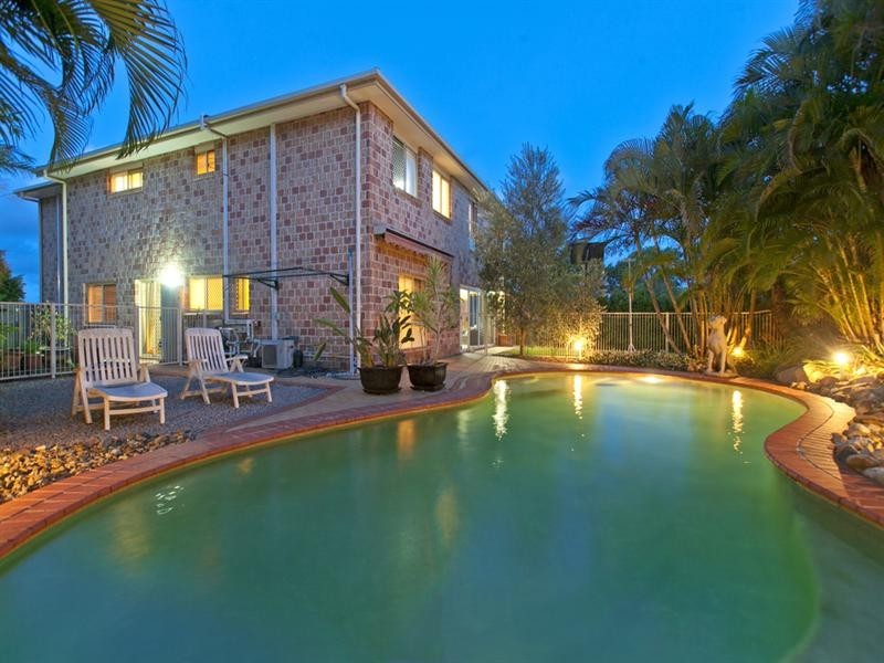 10 Sunray Place, Birkdale QLD 4159