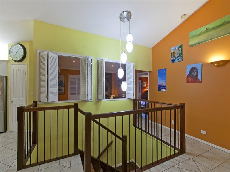 10 Sunray Place, Birkdale QLD 4159