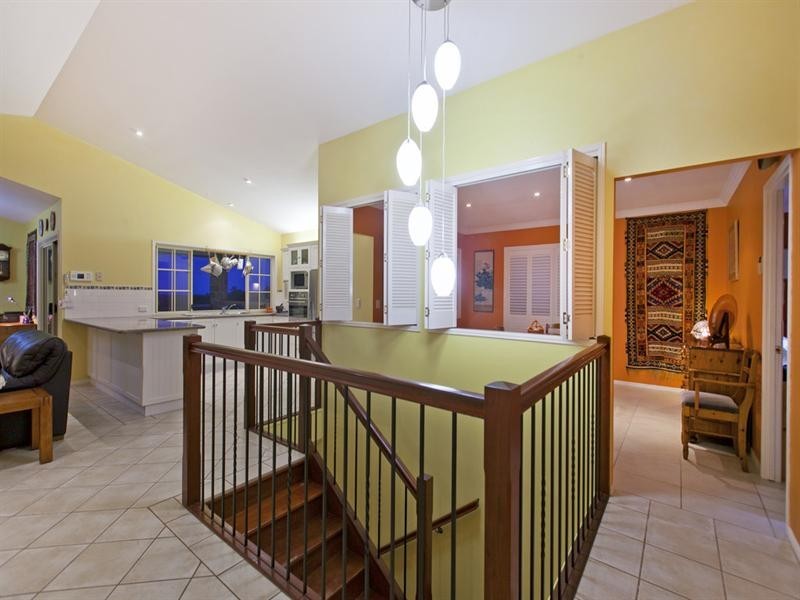 10 Sunray Place, Birkdale QLD 4159