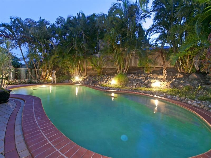 10 Sunray Place, Birkdale QLD 4159