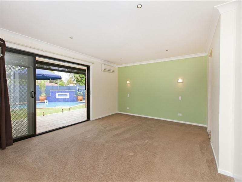 101 VALANTINE Road, Birkdale QLD 4159