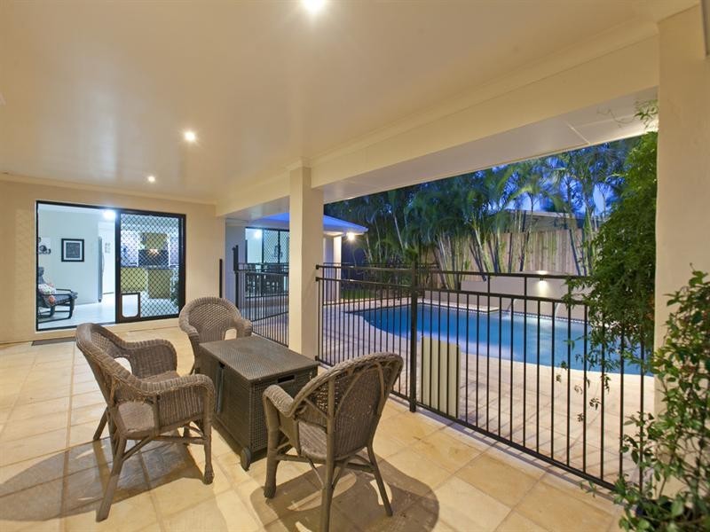 13 Cedarview Place, Wellington Point QLD 4160