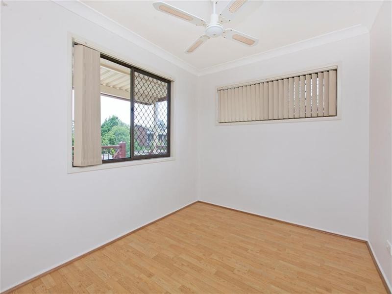 8 Price Avenue, Birkdale QLD 4159