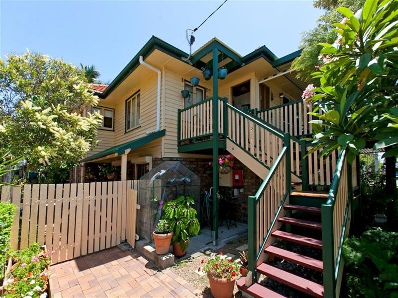 42 Granada Street, Wynnum QLD 4178