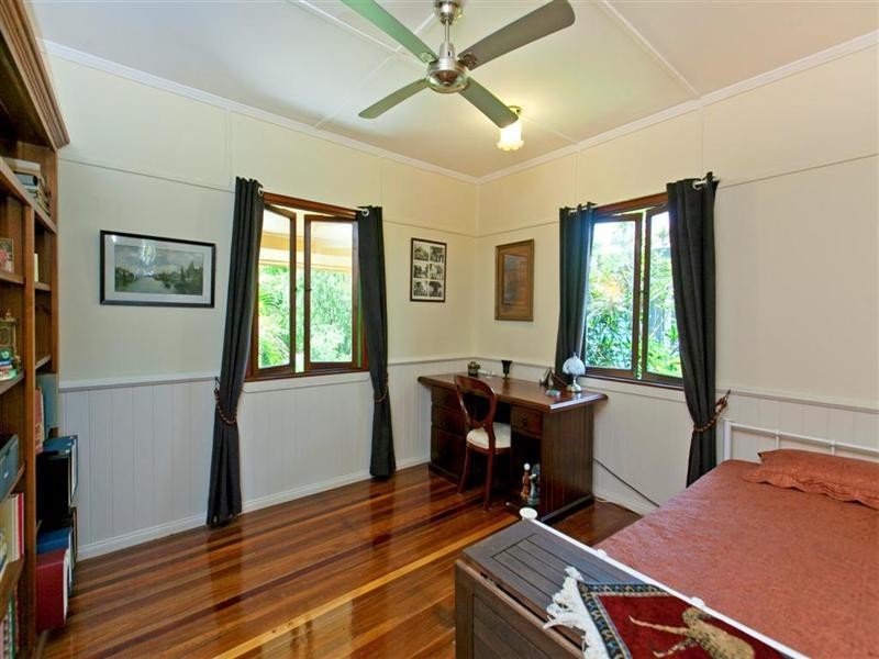 42 Granada Street, Wynnum QLD 4178