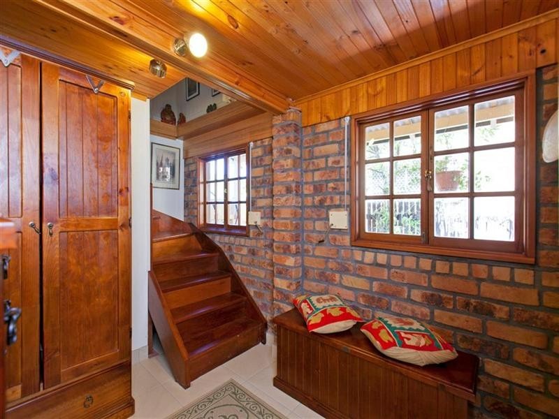 42 Granada Street, Wynnum QLD 4178