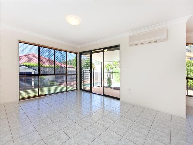 3 Victory Place, Birkdale QLD 4159