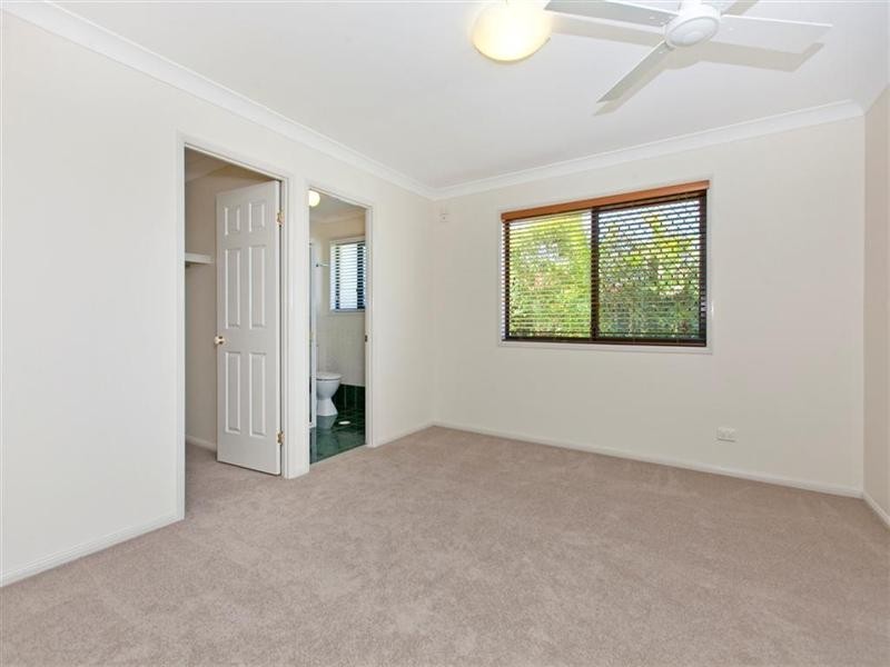 3 Victory Place, Birkdale QLD 4159