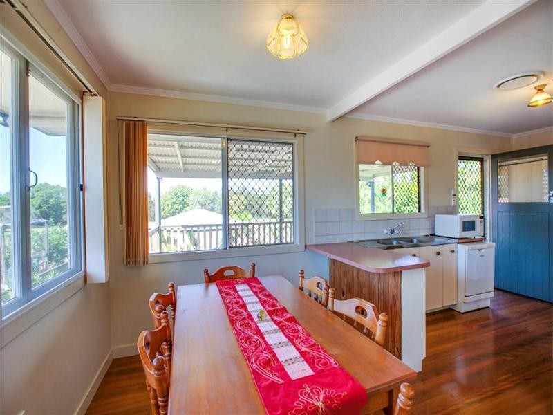 39-41 Thomas Street, Birkdale QLD 4159