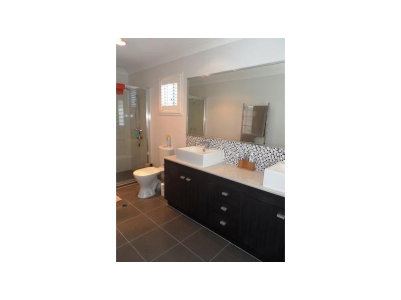 141 BAY Street, Cleveland QLD 4163