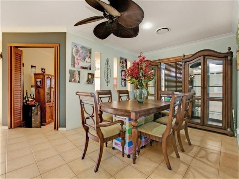 1 Zeus Court, Cleveland QLD 4163