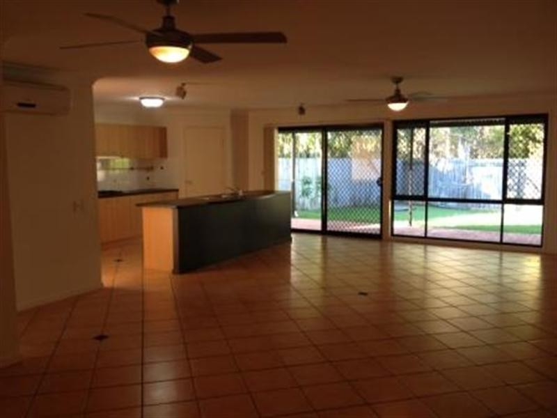 72 MONTGOMERY Drive, Alexandra Hills QLD 4161