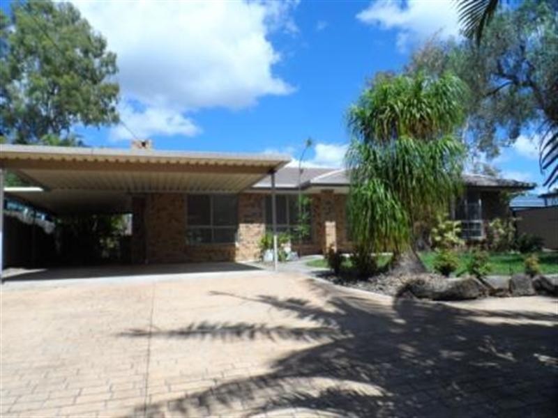 35 WREN Street, Birkdale QLD 4159