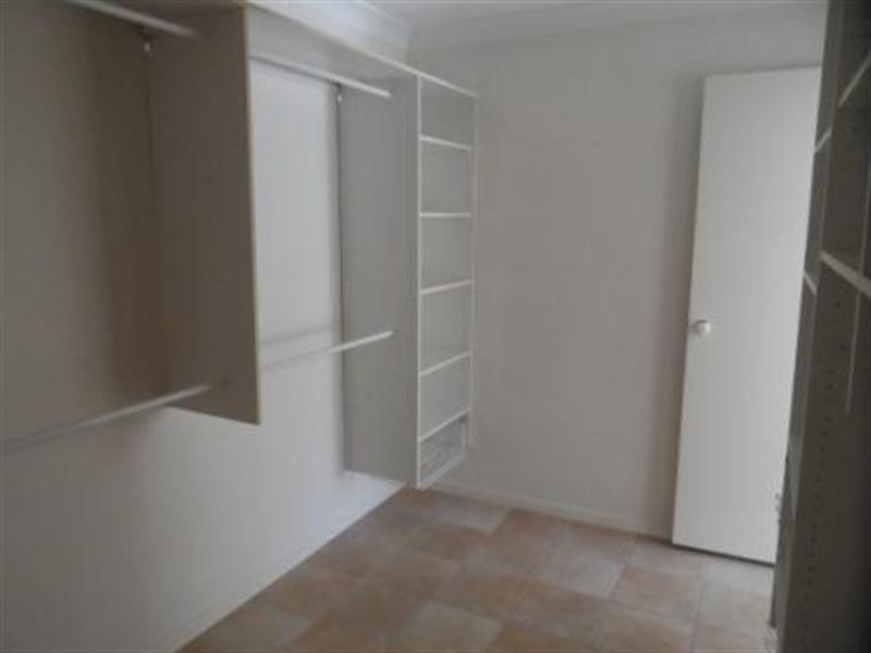 35 WREN Street, Birkdale QLD 4159