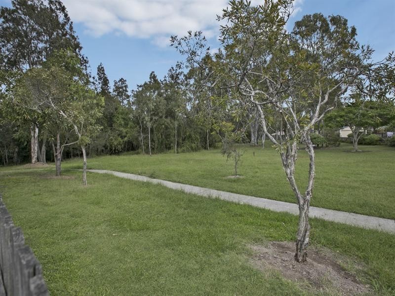 56 Ashwood Circuit, Birkdale QLD 4159