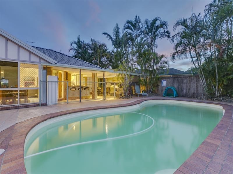 28 Caledonian Crescent, Alexandra Hills QLD 4161