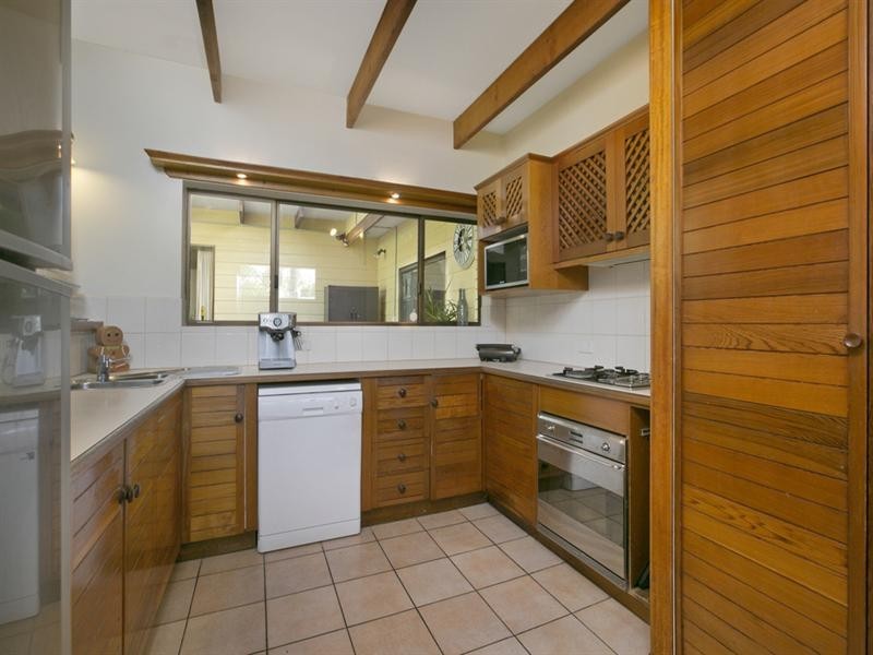 27 Willowie Crescent, Capalaba QLD 4157