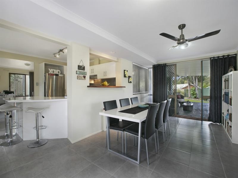 3 Spoonbill Street, Birkdale QLD 4159