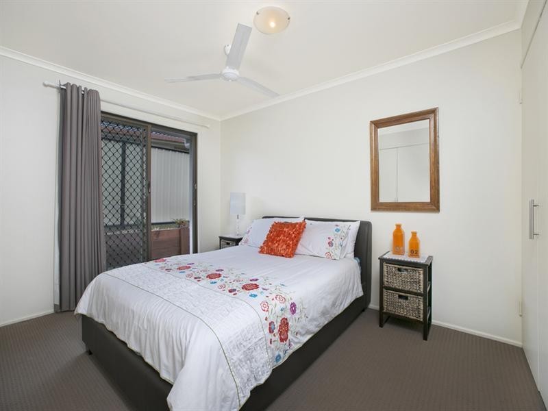 3 Spoonbill Street, Birkdale QLD 4159