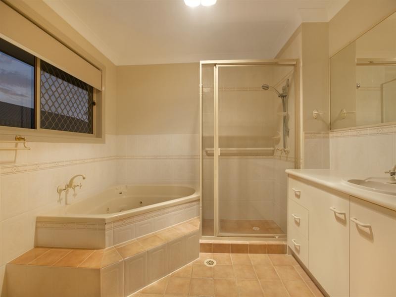 51 Hanover Drive, Alexandra Hills QLD 4161