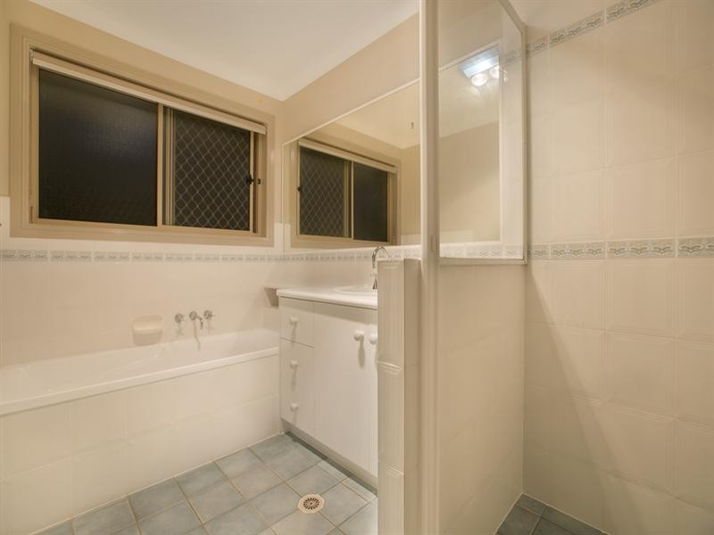 51 Hanover Drive, Alexandra Hills QLD 4161