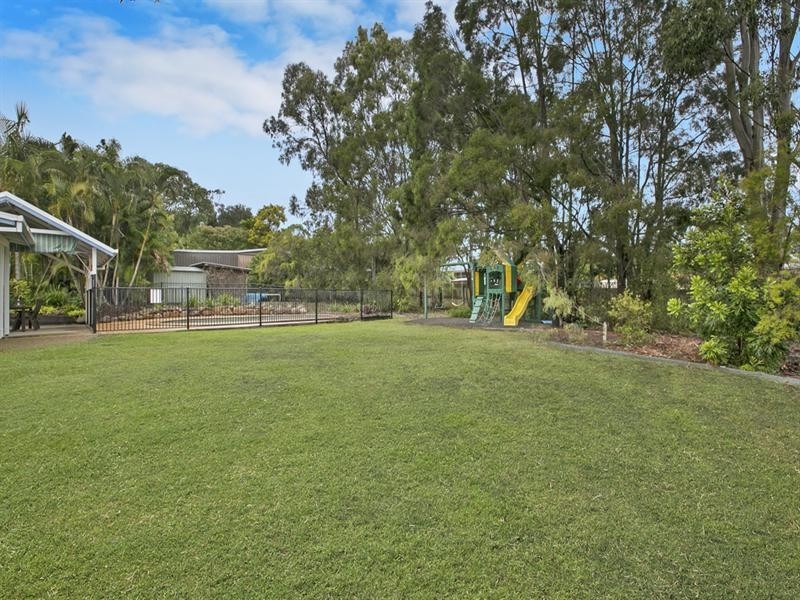 11 Stratford Court, Birkdale QLD 4159