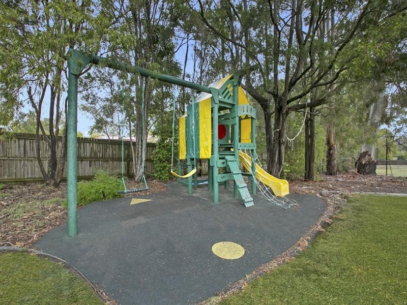 11 Stratford Court, Birkdale QLD 4159