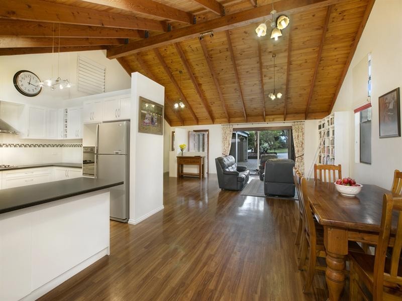 11 Stratford Court, Birkdale QLD 4159