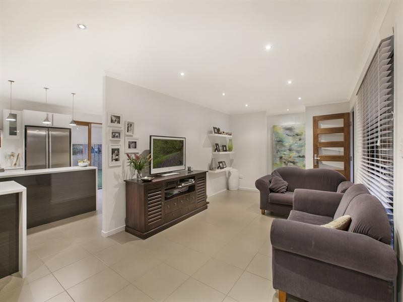 13 Joanne Crescent, Thornlands QLD 4164