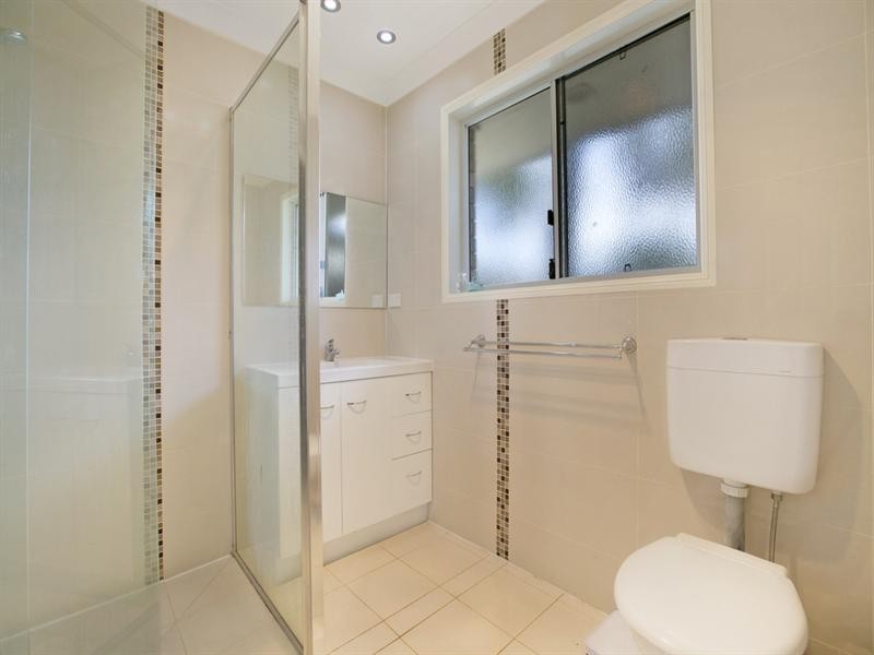 4 Pecan Court, Birkdale QLD 4159