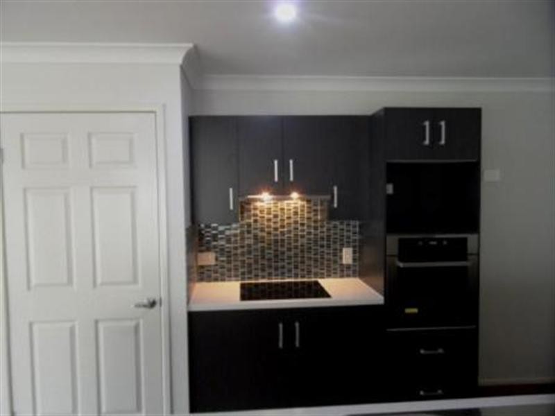 72 EMPEROR Drive, Redland Bay QLD 4165