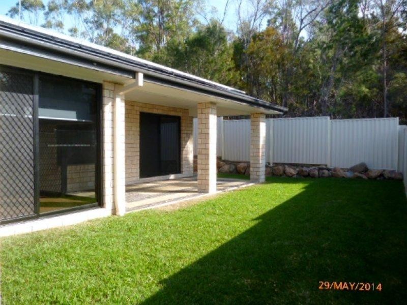 72 EMPEROR Drive, Redland Bay QLD 4165