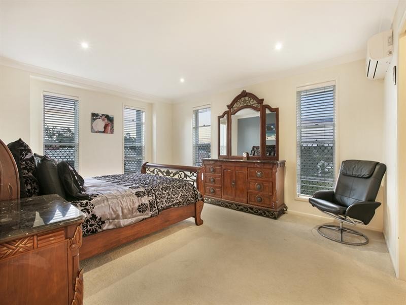 3 Farnham Street, Wellington Point QLD 4160