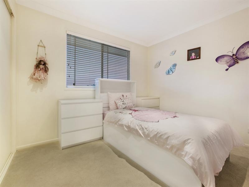 3 Farnham Street, Wellington Point QLD 4160