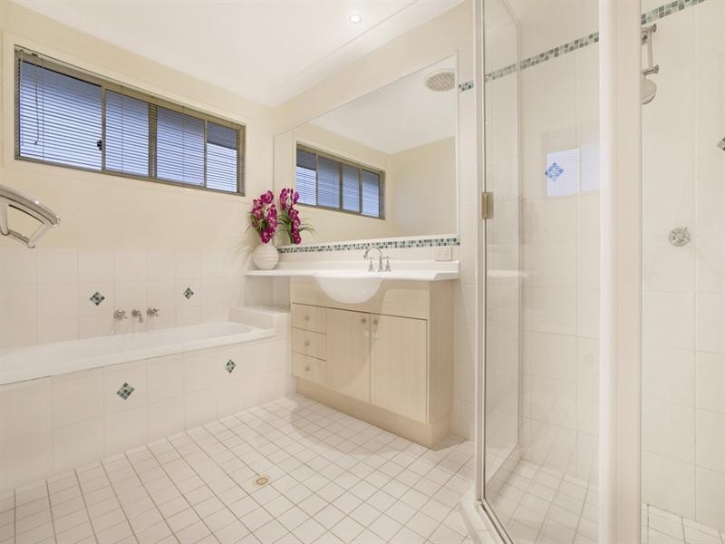 3 Farnham Street, Wellington Point QLD 4160