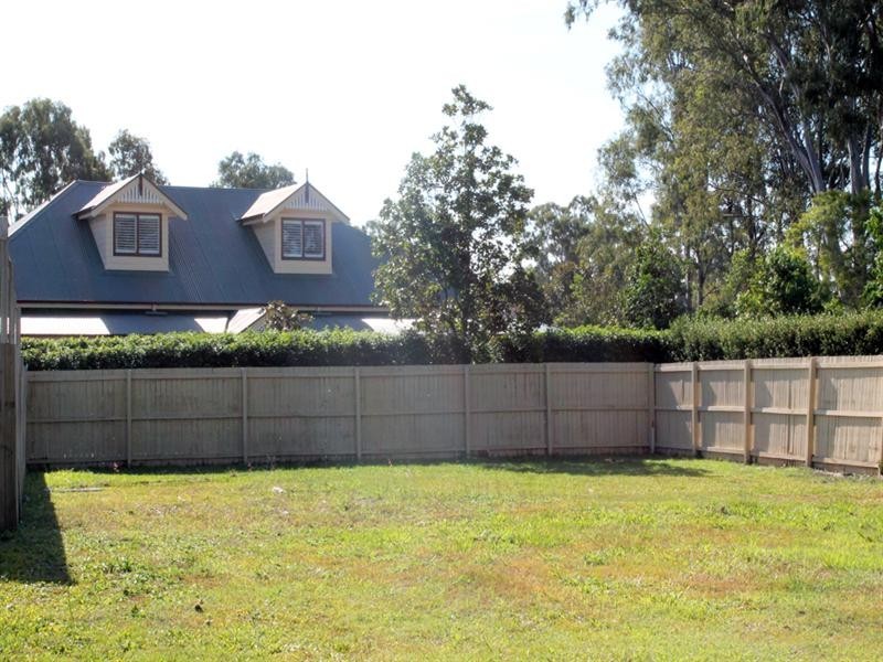 20 Beatty Road, Thorneside QLD 4158