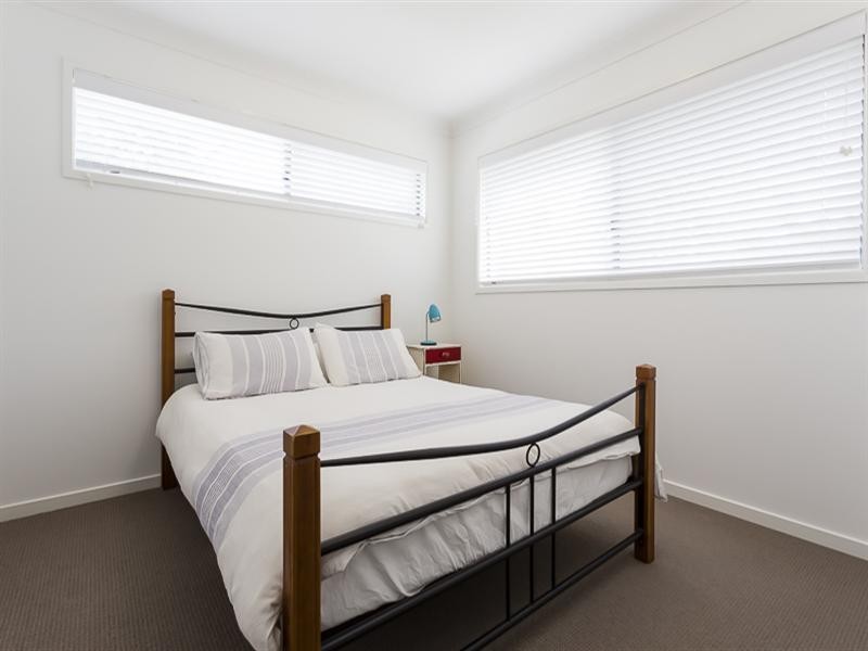 79 THORNESIDE Road, Thorneside QLD 4158