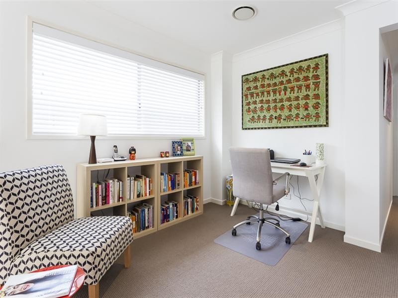 79 THORNESIDE Road, Thorneside QLD 4158