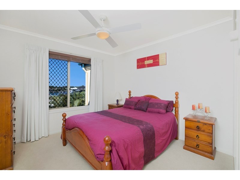 6/16 Commodore Drive, Birkdale QLD 4159