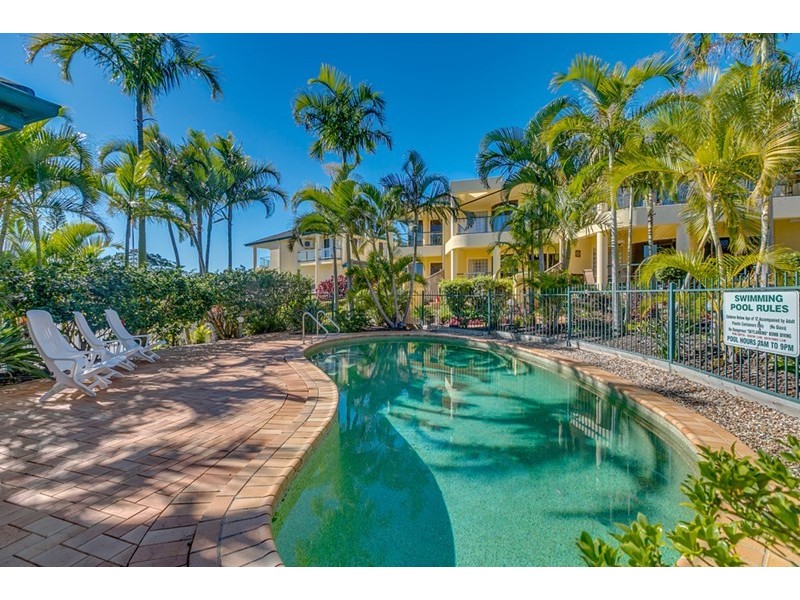 6/16 Commodore Drive, Birkdale QLD 4159