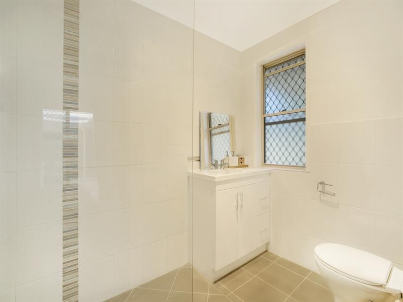 15 Ashwood Circuit, Birkdale QLD 4159