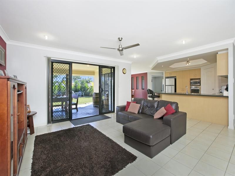 17 Skilton Place, Thornlands QLD 4164