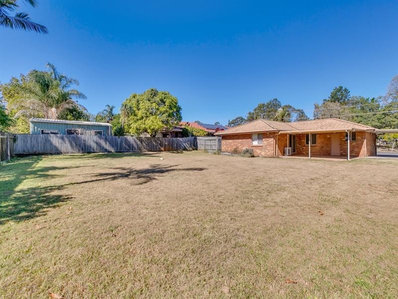 84 Bailey Road, Birkdale QLD 4159