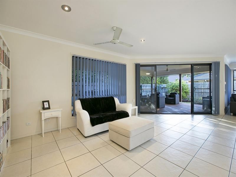 3 Serene Place, Birkdale QLD 4159