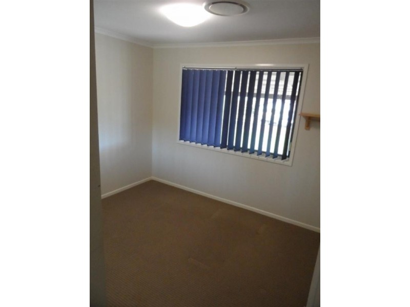 5 DOVE Street, Birkdale QLD 4159