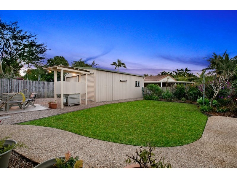 9 Carinyan Drive, Birkdale QLD 4159