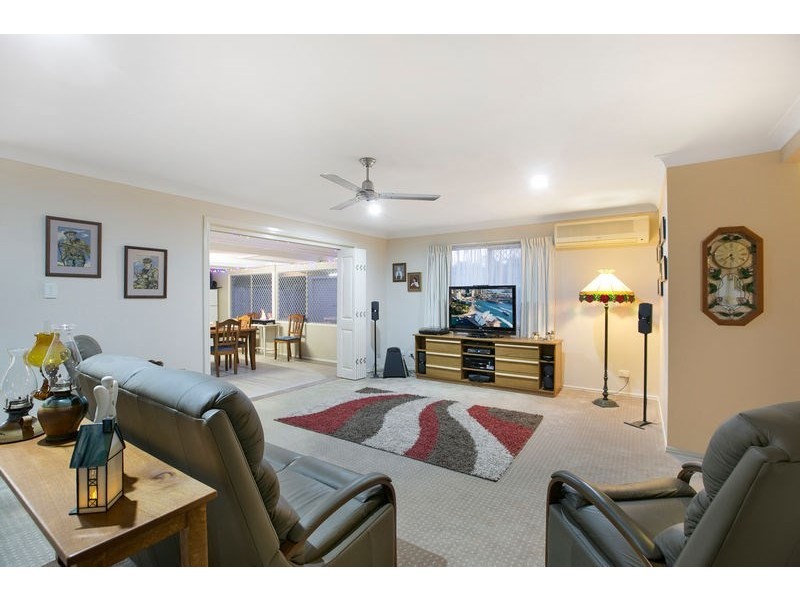 9 Carinyan Drive, Birkdale QLD 4159