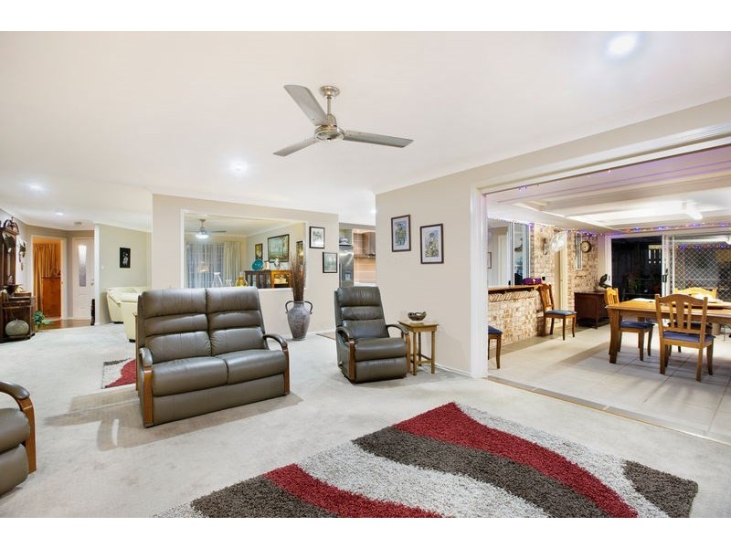 9 Carinyan Drive, Birkdale QLD 4159