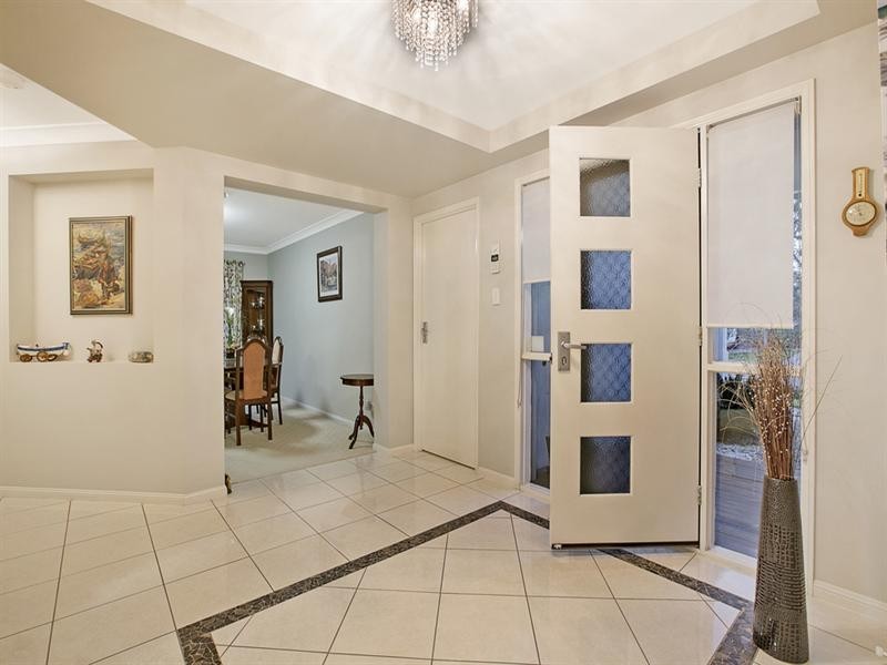 2 Paperbark Place, Wakerley QLD 4154